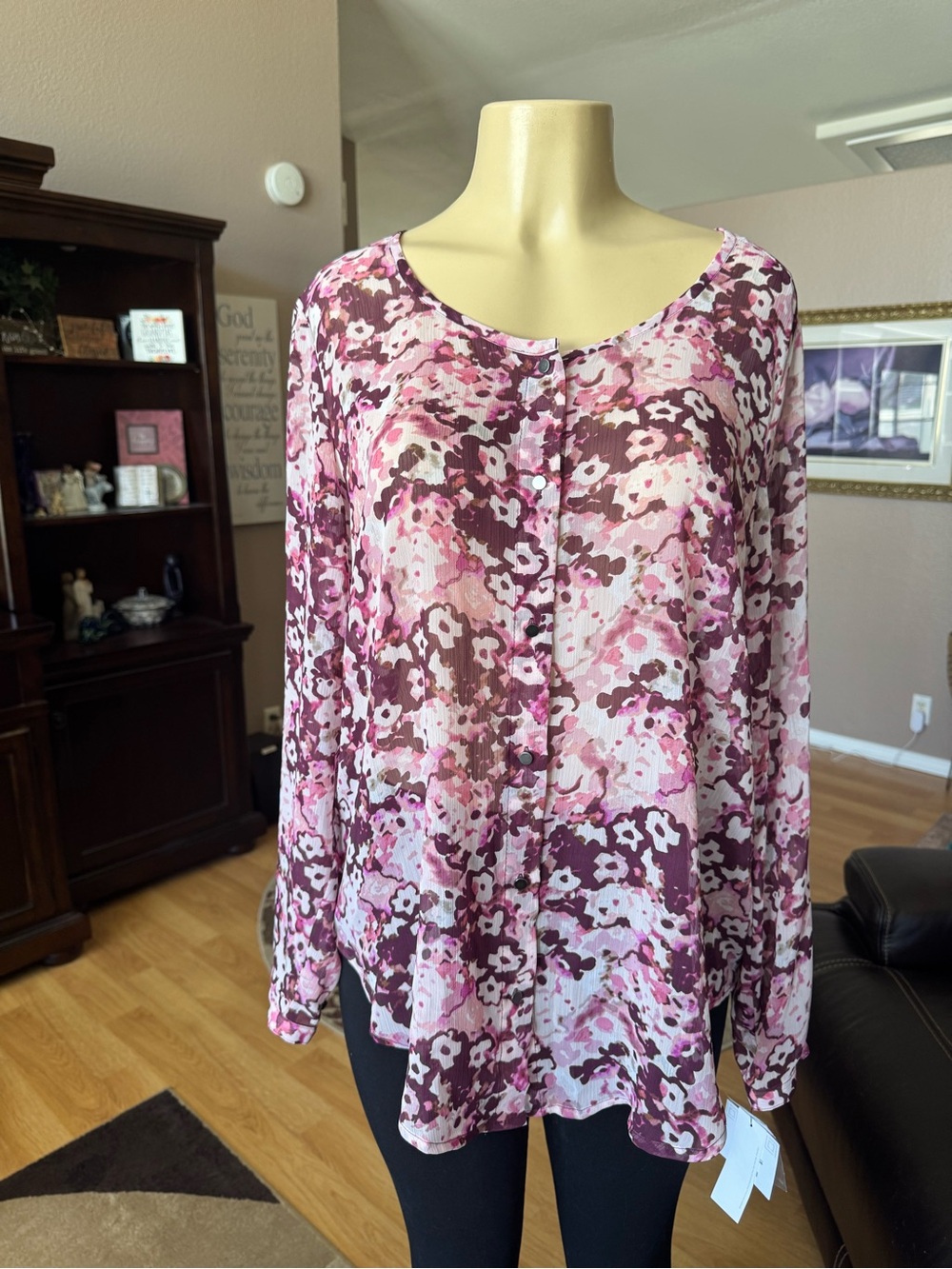 Liz Claiborne sheer pink & red floral button up blouse-size 1X-NWT